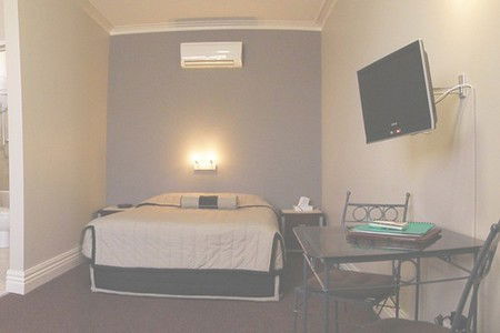 Best Western Silver Haven Motor Inn - Accommodation Fremantle 2