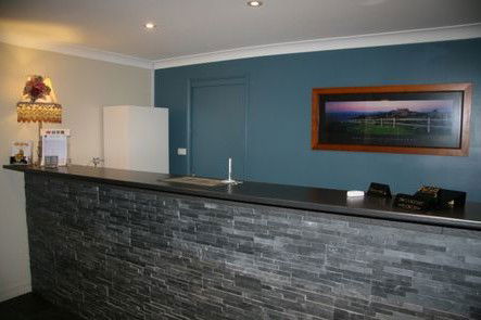 Comfort Inn Lake Macquarie - Accommodation Fremantle 1