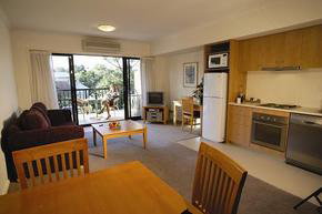 Quest Mont Albert - Accommodation Fremantle 0