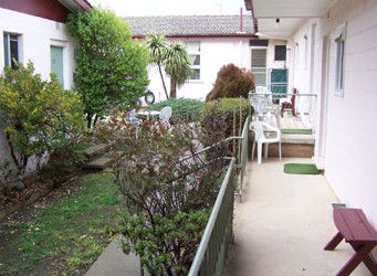 Rainbow Motel - Accommodation Fremantle 1