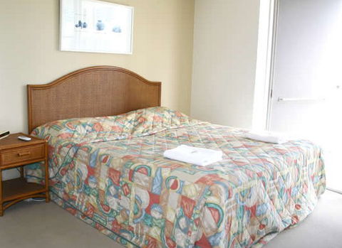 River Park Towers - Accommodation Fremantle 2