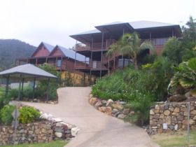 Nara Beach House - Accommodation Fremantle 0