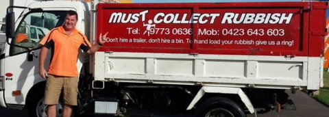 Must Collect Rubbish - Accommodation Fremantle 0