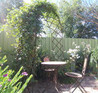 Robyn's Nest Country Cottages - Accommodation Fremantle