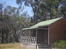 Cave Park Cabins - Accommodation Fremantle 0