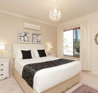 Tea Tree Manor