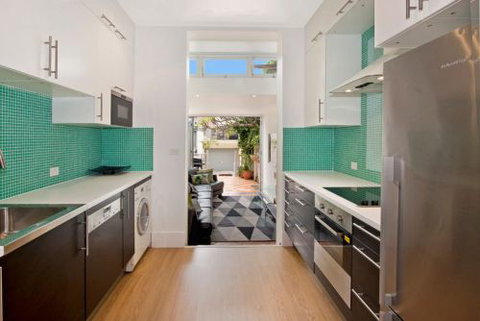 Sydney Furnished Rentals - Accommodation Fremantle 8