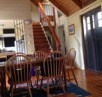 Glendon Beach House - Accommodation Fremantle