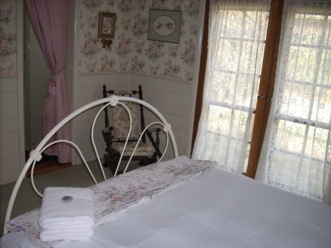 Whitelaw's Rest - Accommodation Fremantle 0