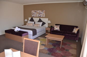 Casula NSW Accommodation Fremantle