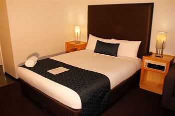 Sandown Regency - Accommodation Fremantle 1