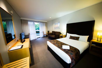Sandown Regency - Accommodation Fremantle 6