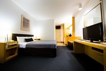 Sandown Regency - Accommodation Fremantle 16
