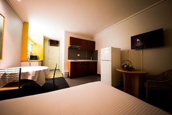 Sandown Regency - Accommodation Fremantle 17