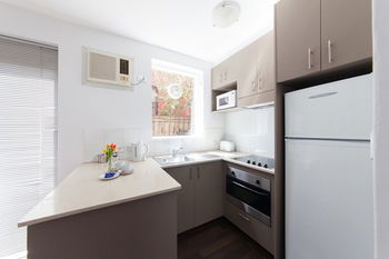 Easystay Apartments Raglan Street - Accommodation Fremantle 4