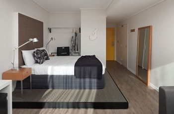 Ovolo Laneways - Accommodation Fremantle 30