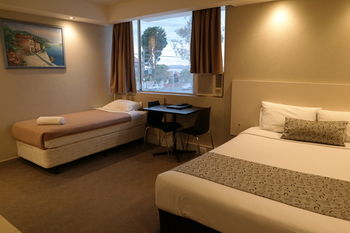 Parkville Place - Accommodation Fremantle 3