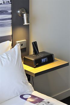 Mercure Melbourne Therry Street - Accommodation Fremantle 0