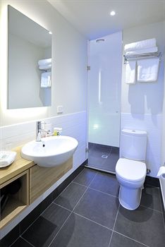 Mercure Melbourne Therry Street - Accommodation Fremantle 1