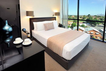 BreakFree Bell City - Accommodation Fremantle 1