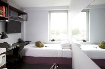 BreakFree Bell City - Accommodation Fremantle 4