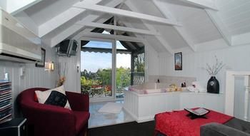 Annie Roe's Luxury Bed & Breakfast - Accommodation Fremantle 26