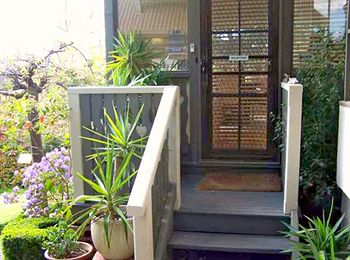 Annie Roe's Luxury Bed & Breakfast - Accommodation Fremantle 6