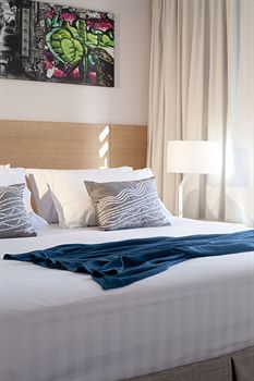 Fraser Place Melbourne - Accommodation Fremantle 0