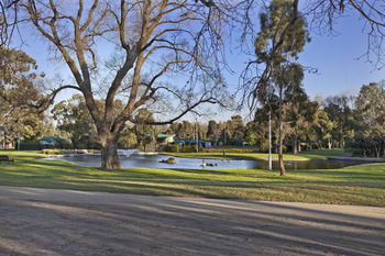 Best Western Melbourne's Princes Park Motor Inn - Accommodation Fremantle 0