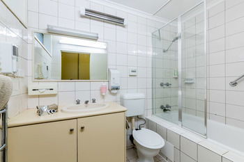 Best Western Melbourne's Princes Park Motor Inn - Accommodation Fremantle 50