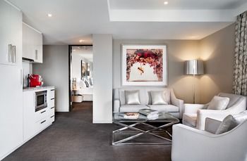 Art Series - The Olsen - Accommodation Fremantle 19