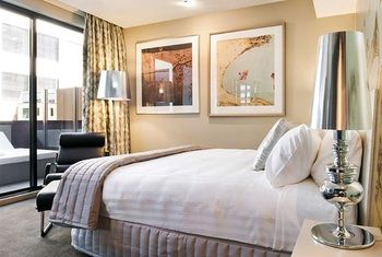 Art Series - The Olsen - Accommodation Fremantle 33