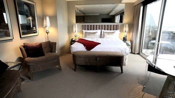 Art Series - The Olsen - Accommodation Fremantle 42