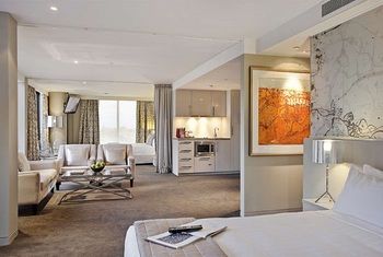 Art Series - The Olsen - Accommodation Fremantle 43