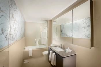 Art Series - The Olsen - Accommodation Fremantle 49