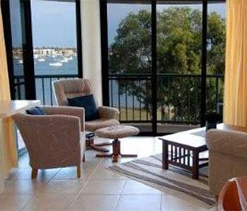 Excellsior - Accommodation Fremantle 1