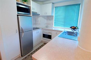 Excellsior - Accommodation Fremantle 16