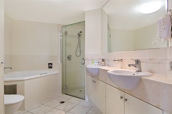 ULTIQA Shearwater Resort - Accommodation Fremantle 0