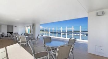 OVR Caloundra - Accommodation Fremantle 9
