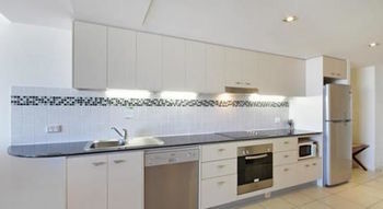 OVR Caloundra - Accommodation Fremantle 12