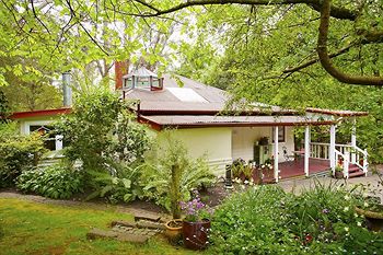 Adeline Bed And Breakfast - Accommodation Fremantle 0