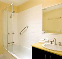 Beach Breakers Resort - Accommodation Fremantle