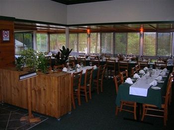 Bucketts Way Motel And Restaurant - Accommodation Fremantle 2