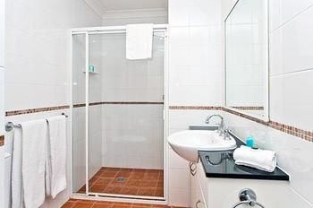 Ryals Serviced Apartments Camperdown - Accommodation Fremantle 21
