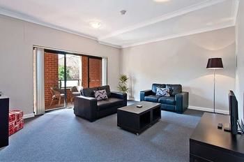 Ryals Serviced Apartments Camperdown - Accommodation Fremantle 22