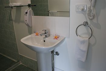 Riverside Motel - Accommodation Fremantle 17