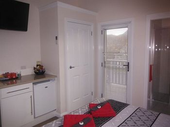 King Street Boutique Motel - Accommodation Fremantle 1
