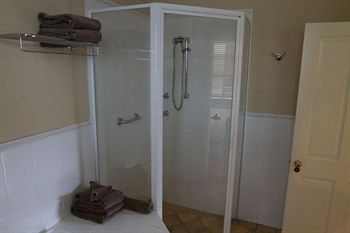Tizzana Winery Bed & Breakfast - Accommodation Fremantle 9
