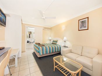Caloundra City Centre Motel - Accommodation Fremantle 26