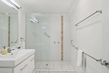 Eden Lodge - Accommodation Fremantle 4